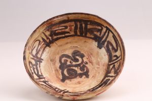 کاسه سفالی لعابدار
